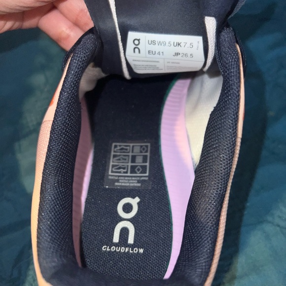 On Running Women's Peach and Orange Athletic Shoes - Picture 3 of 4